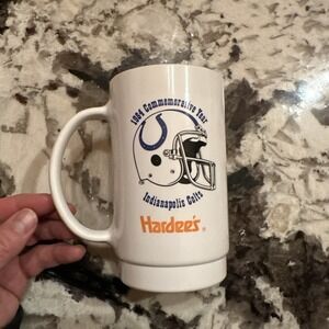VINTAGE 1984 HARDEE'S INDIANAPOLIS COLTS COMMEMORATVE FIRST YEAR PLASTIC MUG